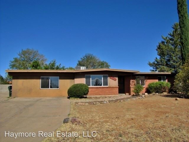 Building Photo - 4 br, 2 bath House - 457 S. Coronado Drive