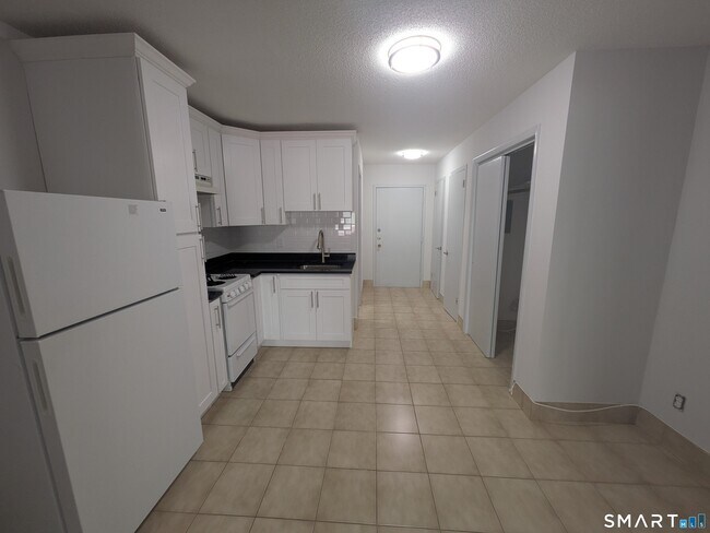 Foto del edificio - 289 Main Ave