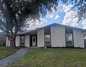 Building Photo - 2008 E Peters Colony Rd