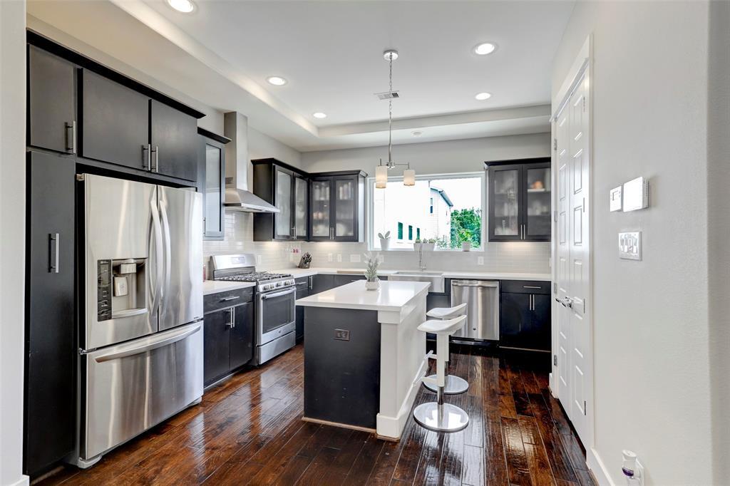 Foto principal - 3109 Gillespie St