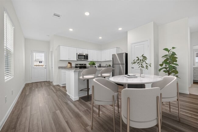 Foto del edificio - 10314 Red Orchid Dr
