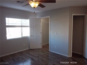 Building Photo - 7560 Mission Palm St