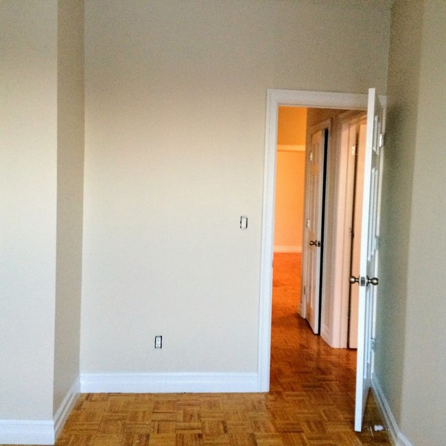 Building Photo - 203 Norman Ave