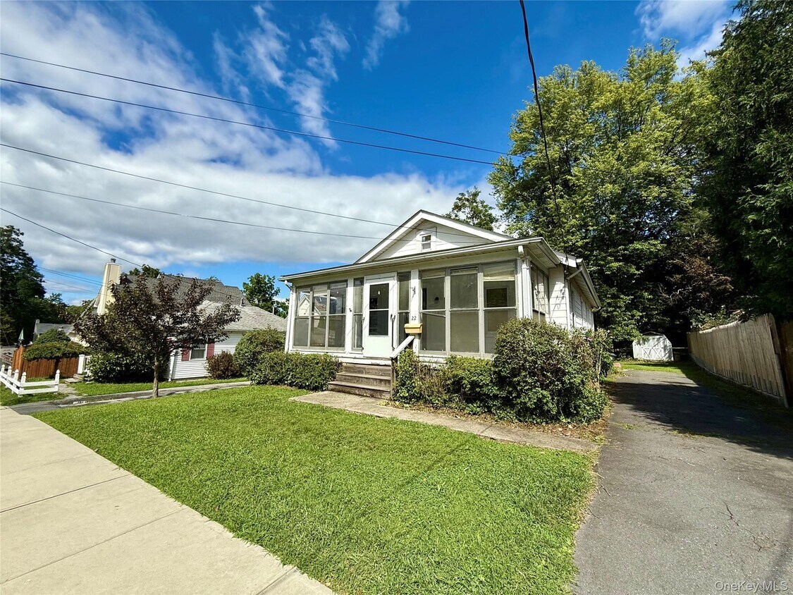 Foto principal - 22 2nd St
