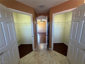 Building Photo - 16511 Whispering Trace Ct