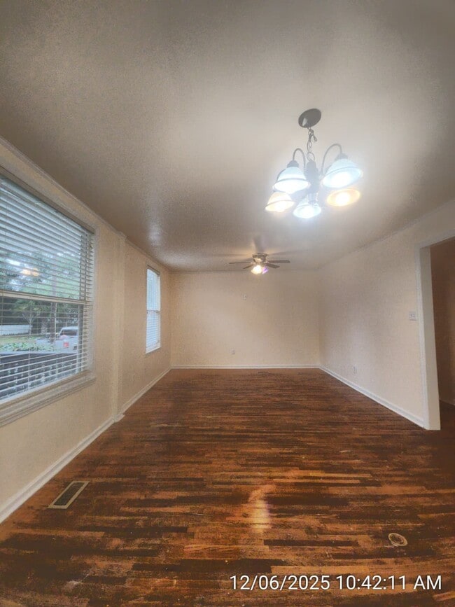 Building Photo - 2149 Texas Ave