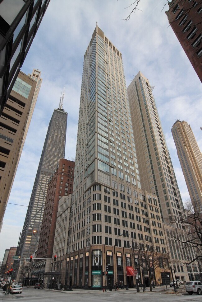 Foto del edificio - 57 E Delaware Pl