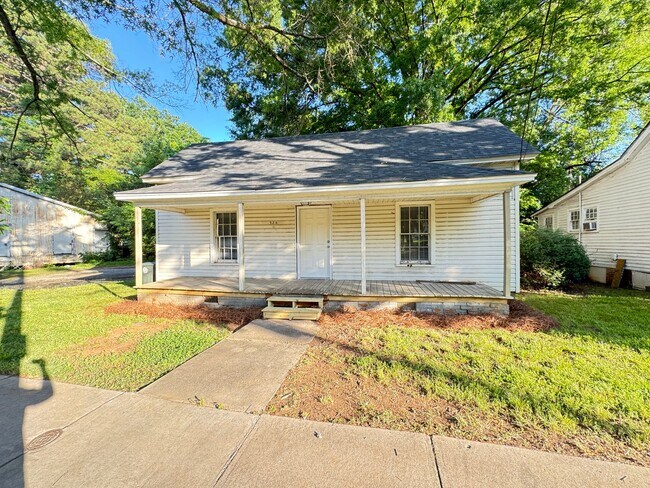 Foto del edificio - 2Bd/2BA House on MLK close to Ennis Renova...