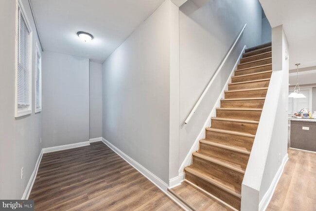 Foto del edificio - 2909 Echodale Ave