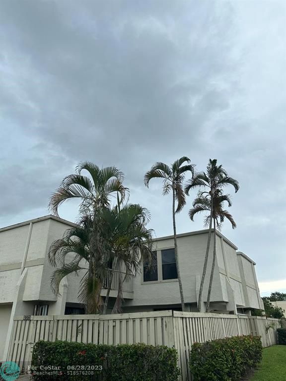 12134 Regal Ct E, Wellington, FL 33414 Townhome Rentals in Wellington