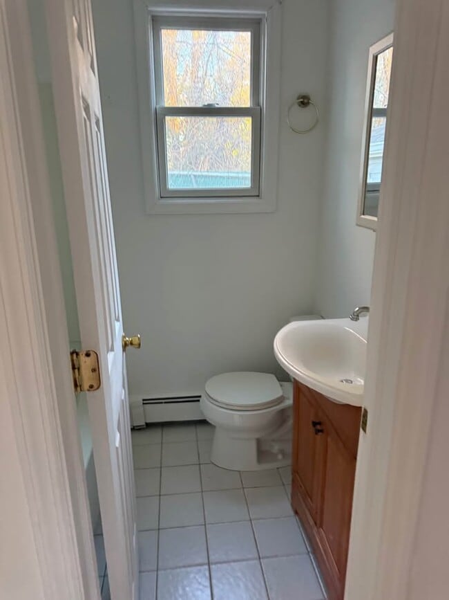 Building Photo - 305 Smithtown Blvd