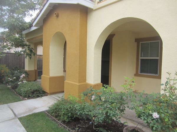 Building Photo - 1310 Estel Dr