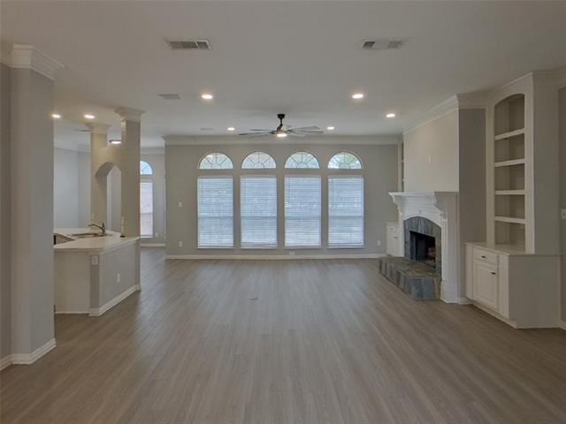 Foto del edificio - 1793 Lake Breeze Dr