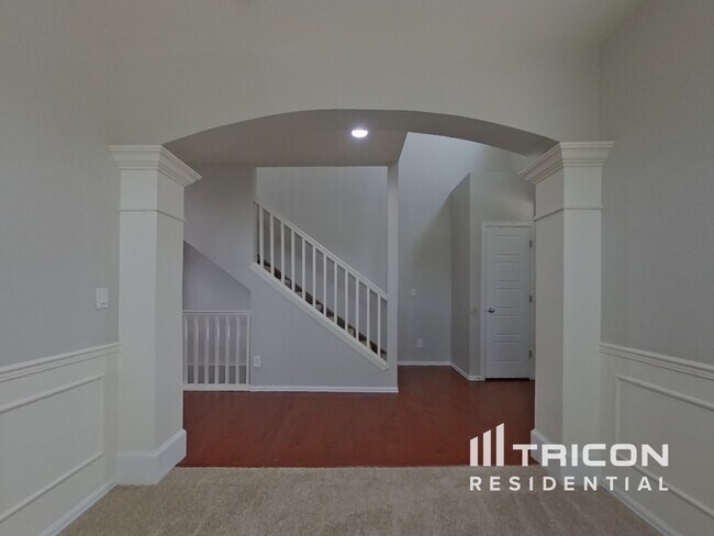 Foto del edificio - 22517 E Layton Cir