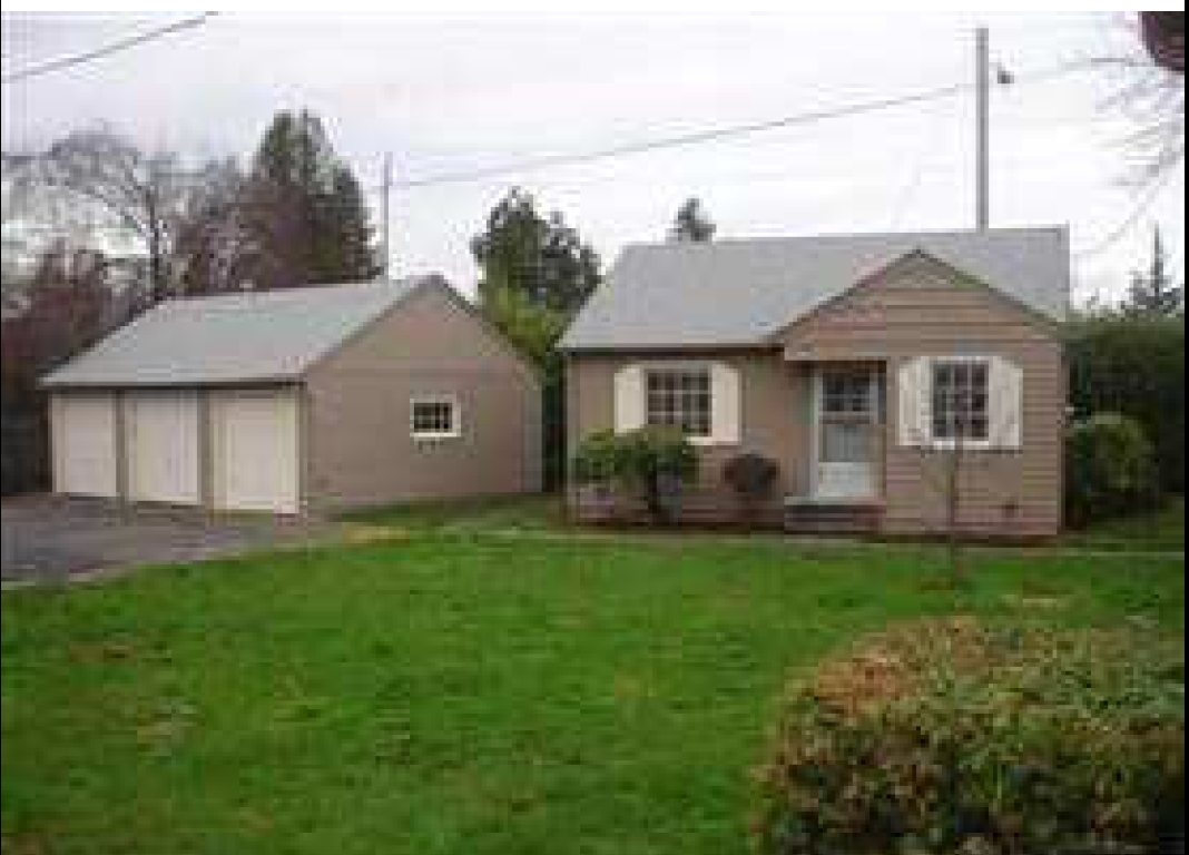 Primary Photo - 1230 Allen Ct NE