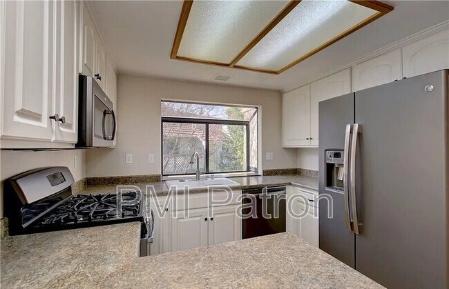 Building Photo - 3593 W Greentree Cir