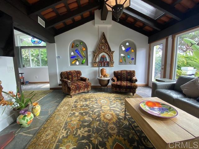 Foto del edificio - 122 S Rios Ave