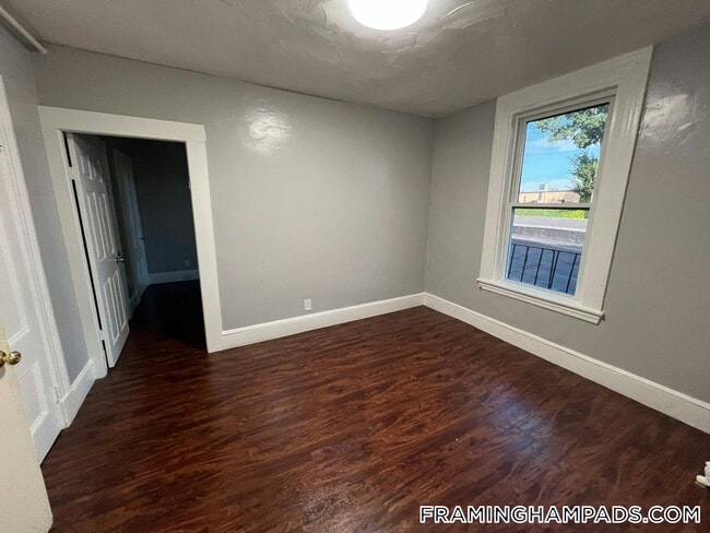 Foto del edificio - 64 Hollis St