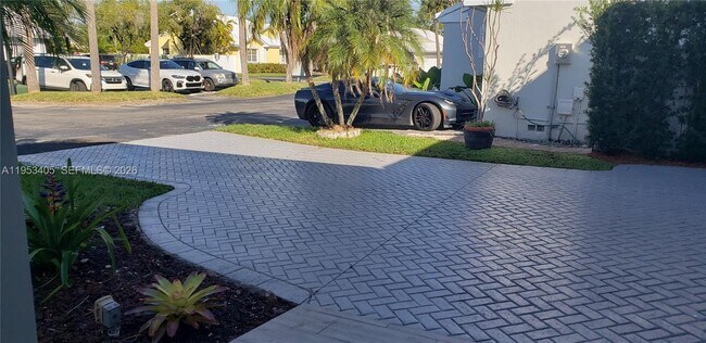 Foto del edificio - 11242 SW 62nd Ln