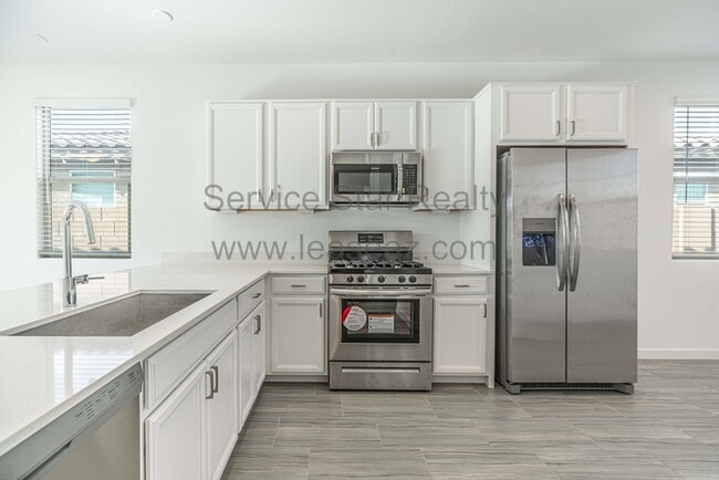 Foto del edificio - 9341 W Montecito Ave