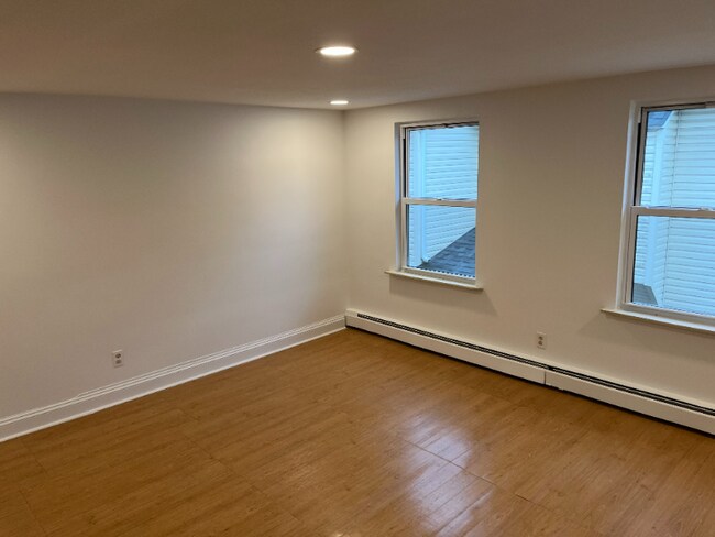 Foto del edificio - 261 Hillside Ave
