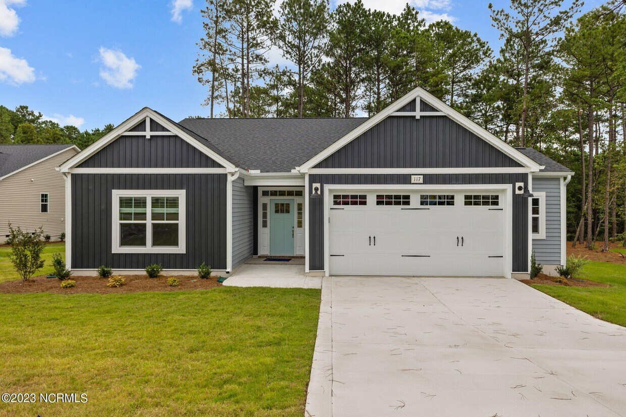 Foto principal - 117 Country Ridge Ln