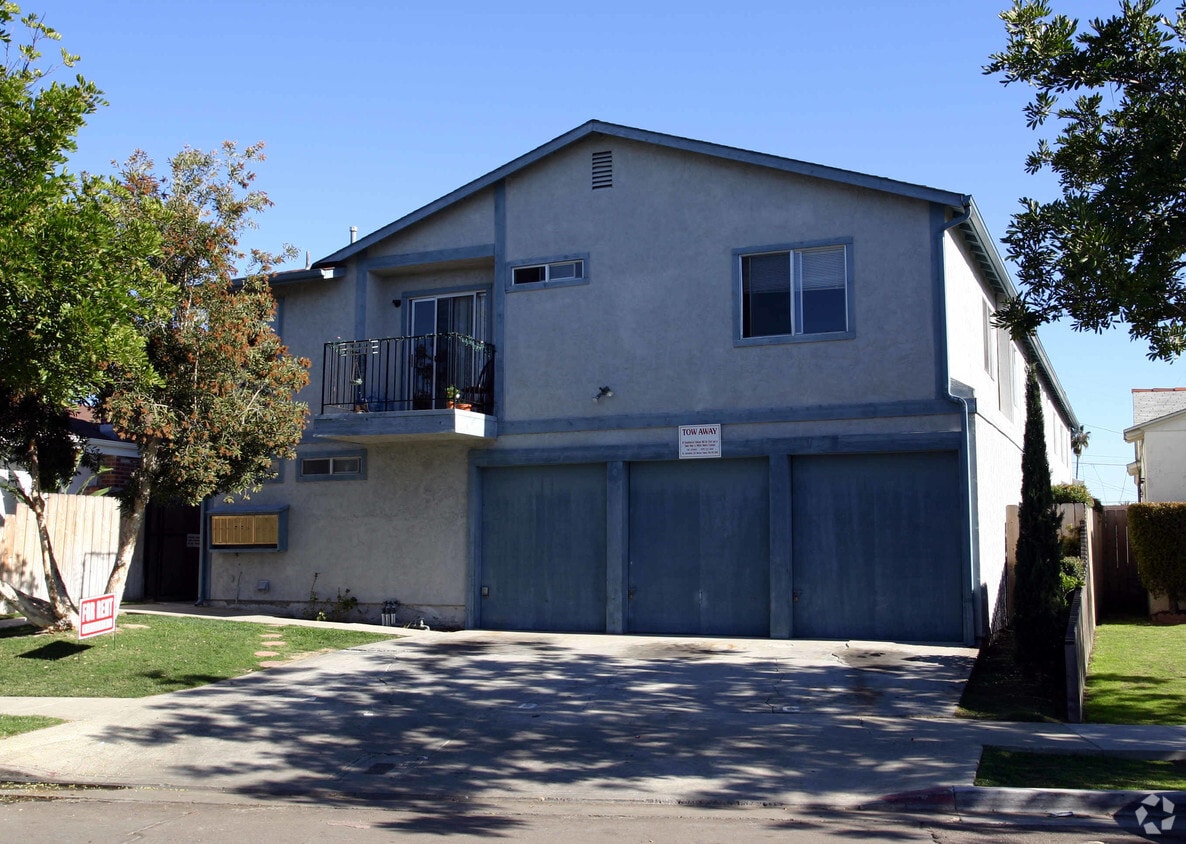 Building Photo - 4545 35th St
