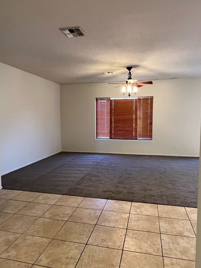 Foto del edificio - 4 Bedroom 2 Bathroom Cooper Greens Home