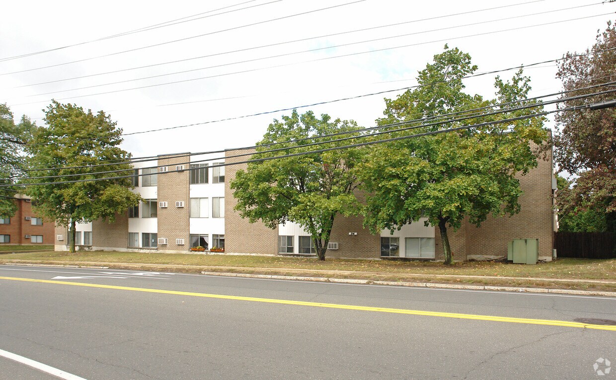 Building Photo - The Grovemont