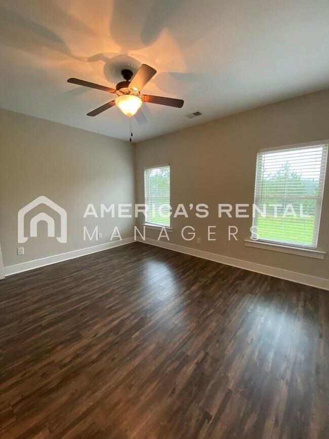 Foto del edificio - Home for Rent in Tuscaloosa!  DEPOSIT PEND...