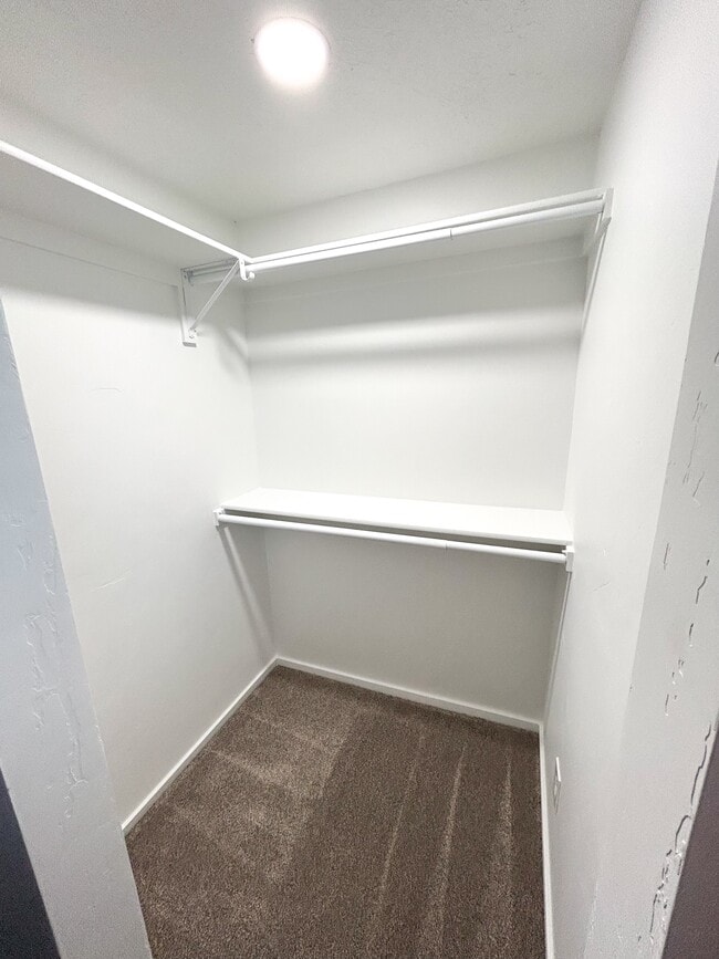 Building Photo - 777 N 1000 W