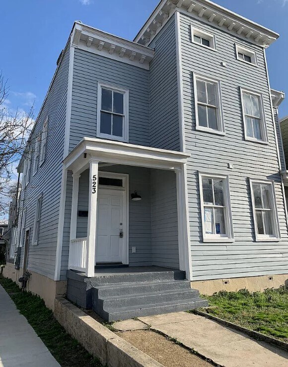 Foto principal - 523 N 29th St