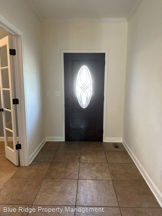 Foto del edificio - 4 br, 3 bath House - 707 Victoria Lee Way