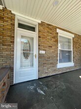 Building Photo - 6117 Wheeler St