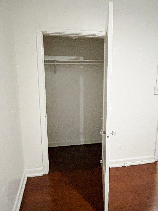 Foto del edificio - 1523 N McCadden Pl