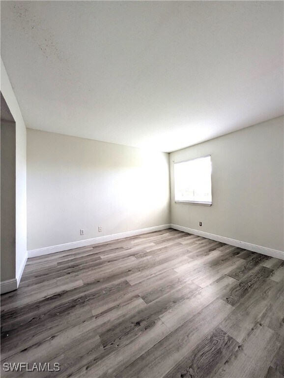 Foto principal - 2855 Winkler Ave