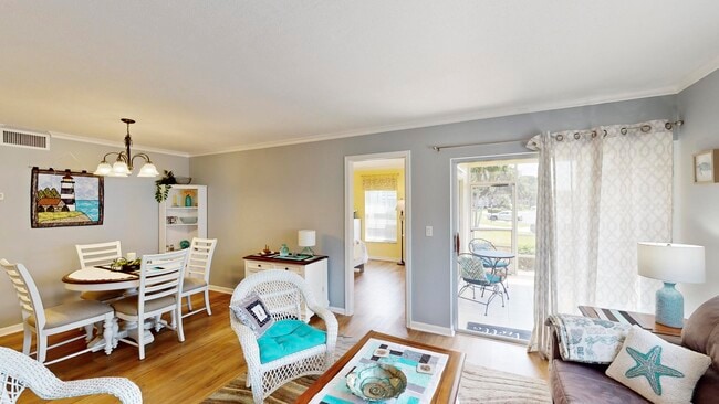 Building Photo - 5540 Tamberlane Cir