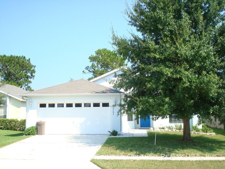 10984 Pinewood Cove Ln