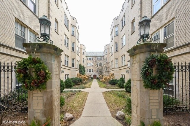 Primary Photo - 817 Forest Ave