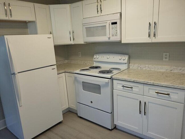 Foto del edificio - 118 N Joyland St