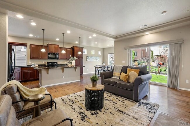 Building Photo - 6567 Bramble Bend Ct