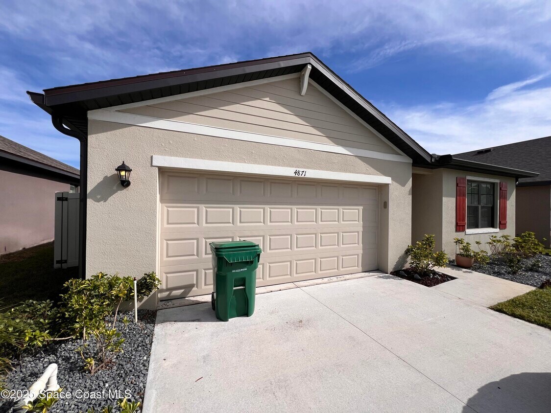 Foto principal - 4871 Talbot Blvd