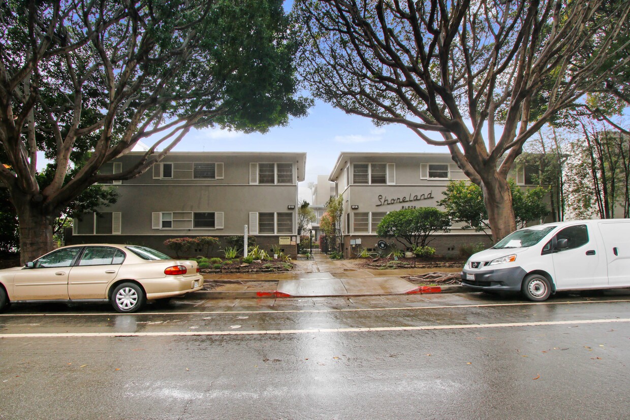 Building Photo - 814-818 2nd Street