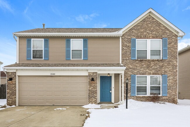 Building Photo - 1540 Round Lake Ct