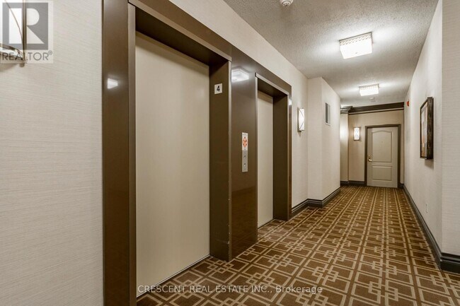 Photo du bâtiment - 77 McMurrich St