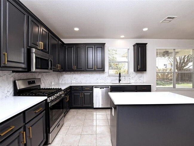 Foto del edificio - 2349 Brookhollow Terrace