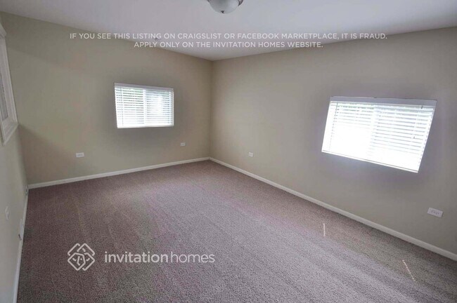 Foto del edificio - 1694 Clifford St