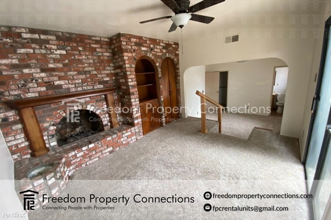 Building Photo - Studio, 1 bath Duplex - 1409 West Guava Av...