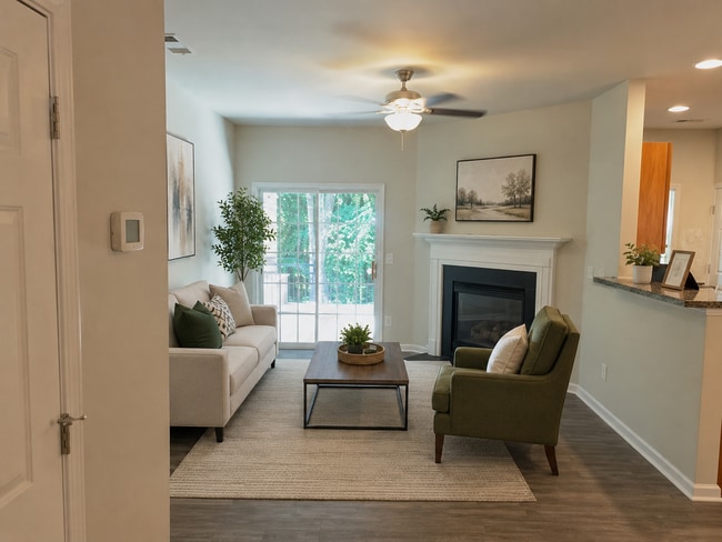 Building Photo - 3333 Thornbridge Dr