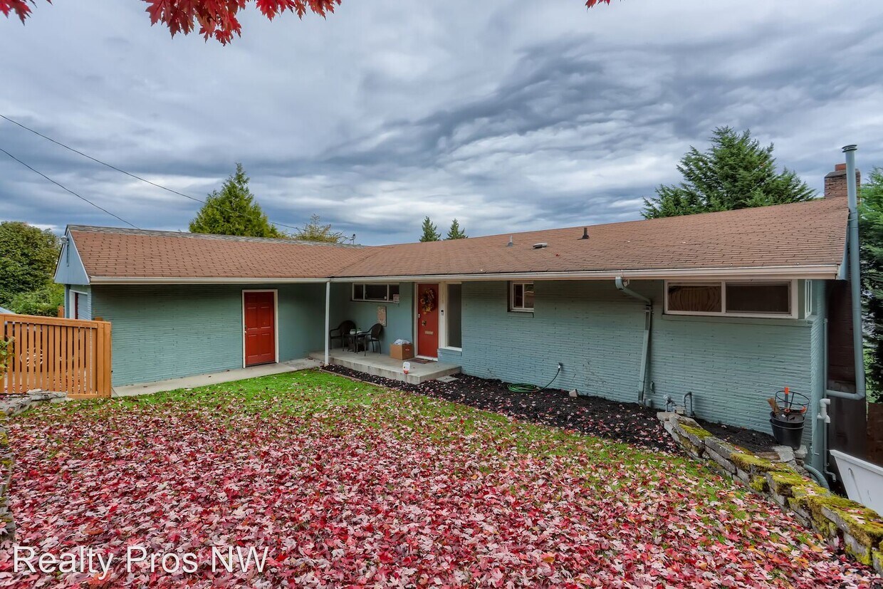 Foto principal - 1318 Lake Washington Blvd S